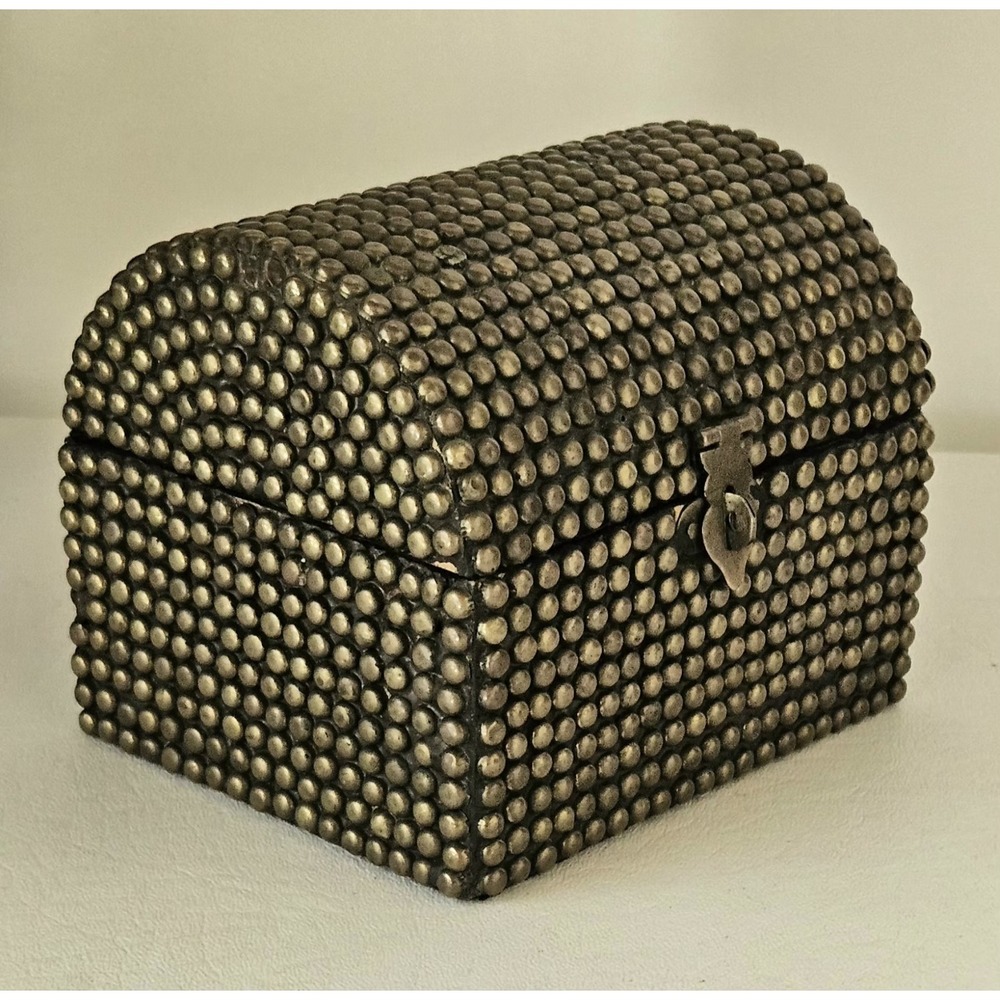 Vintage Brass Hobnail Wood Barrel Top Trinket Box 5"